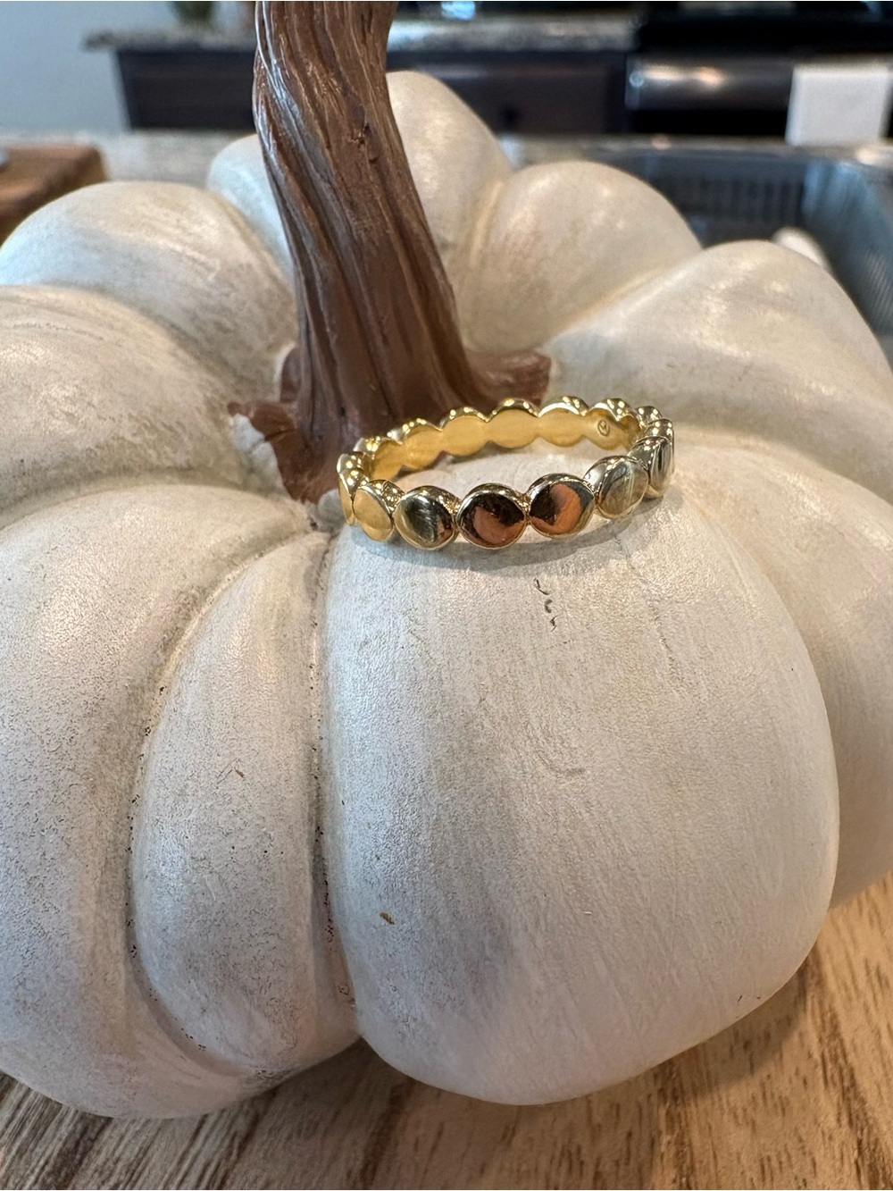Mejuri Bold Dot Ring